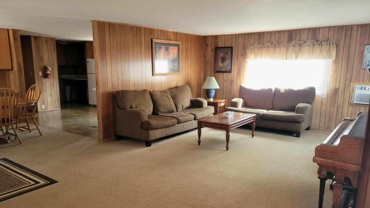 Htr Black Hills Rockerville